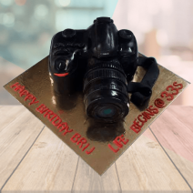 Camera Shape Cake