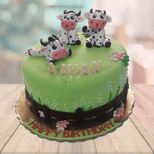 All sizes | Cow themed 1st birthday cake | Flickr - Photo Sharing!