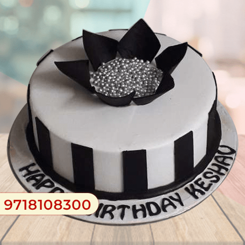 Cake decorating tutorials | BUTTERCREAM black and white STRIPES | Sugarella  Sweets - YouTube