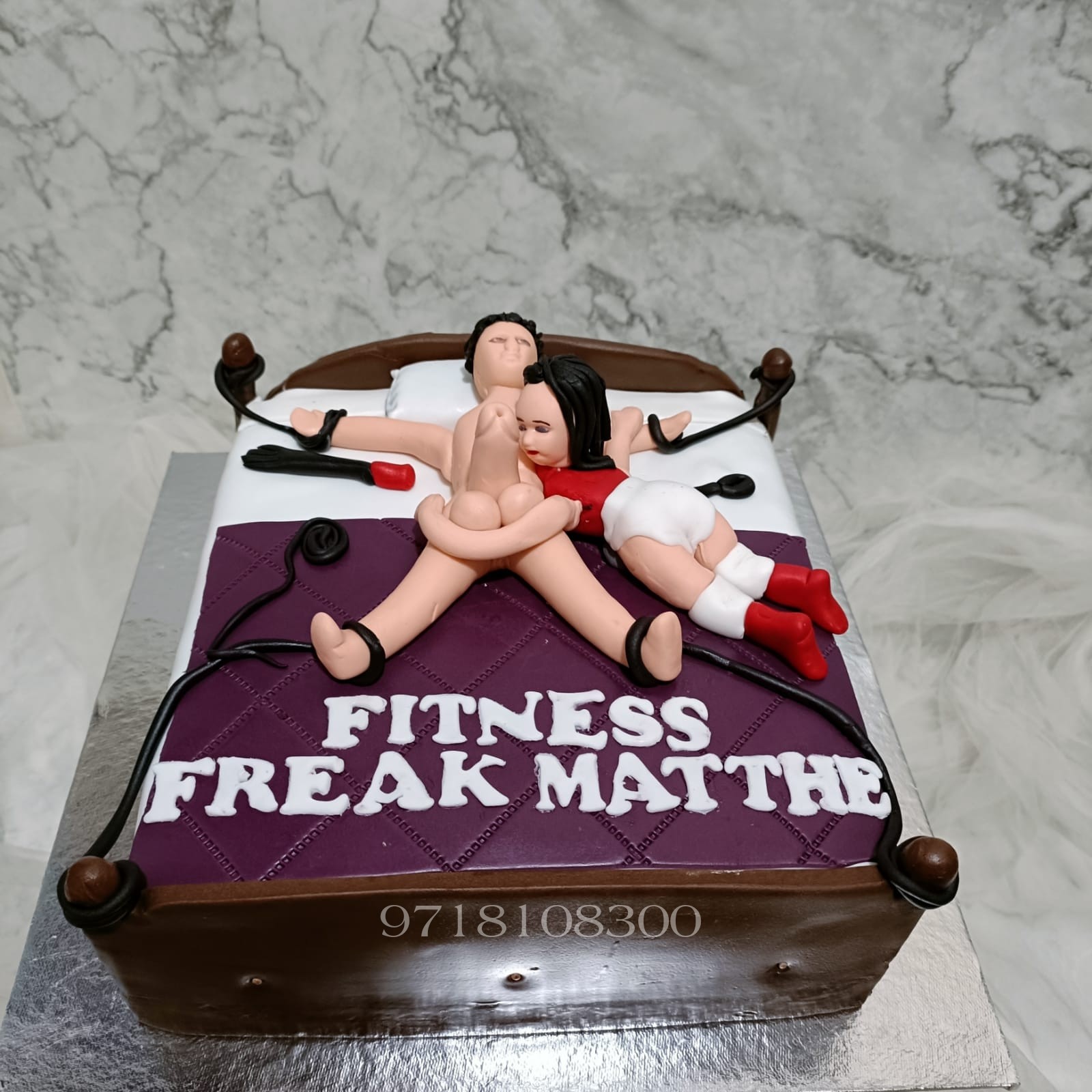 Order Fondant Gym Cake Online |Fresh & Tasty â€“ CakenGifts